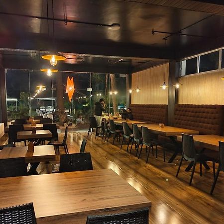 Odyssey Stays Umbir, Umiam Lake Mawlyngkhung Exterior photo