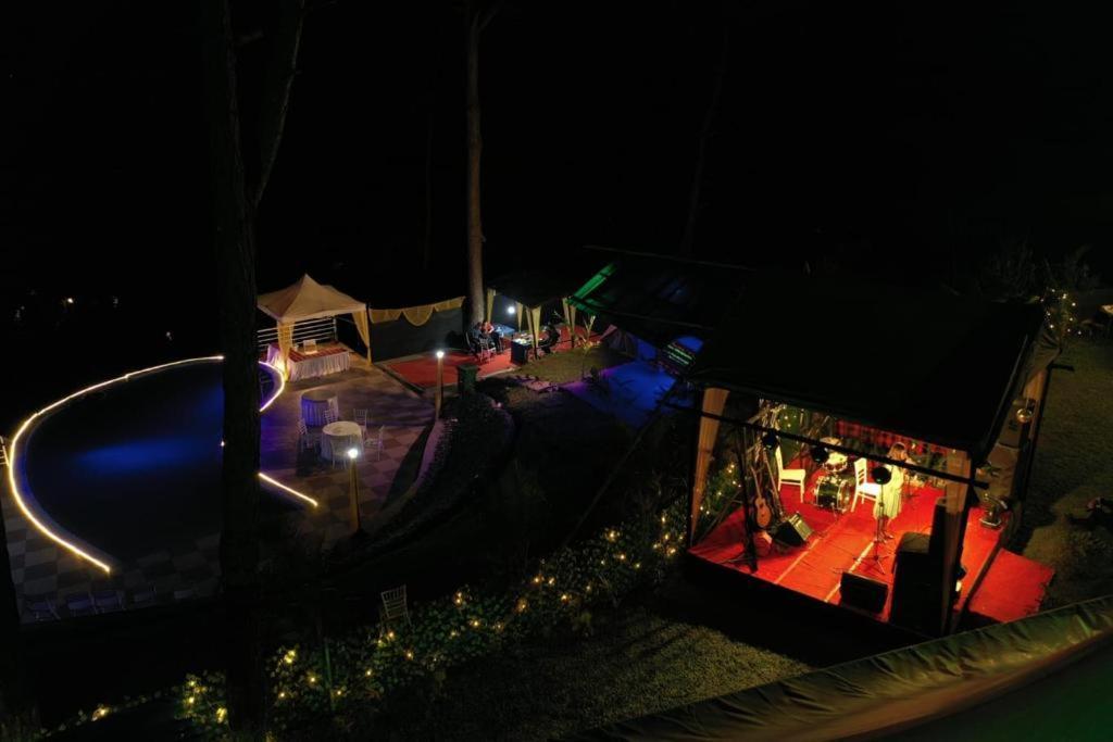 Odyssey Stays Umbir, Umiam Lake Mawlyngkhung Exterior photo
